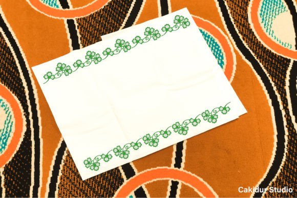 Three Twigs Border Review